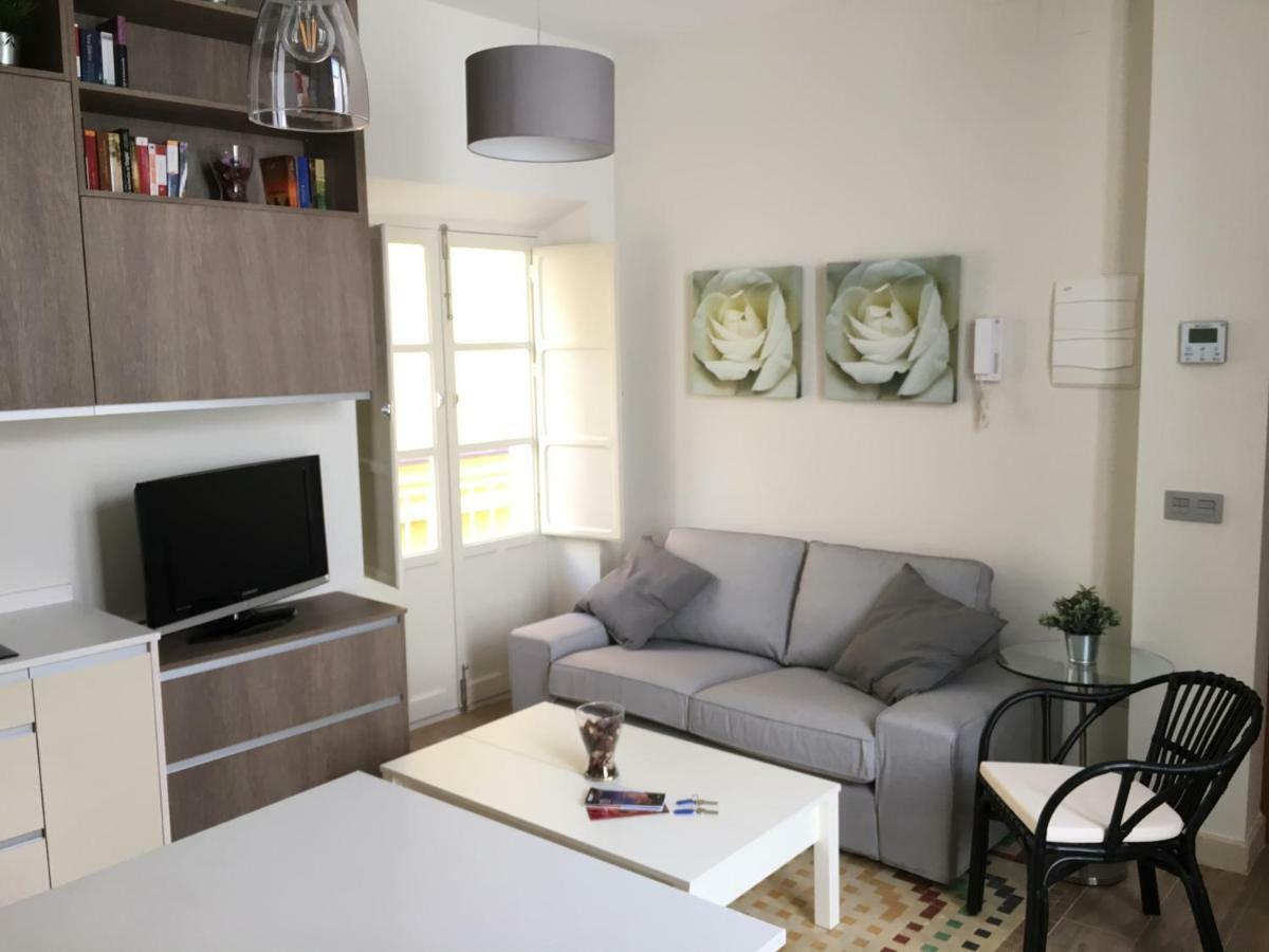 T2, Tirso De Molina, Apartamento Luminoso Y Tranquilo セビリア エクステリア 写真